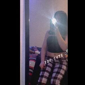 Meet your Posher, Evalett